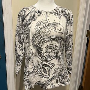 Elegant Black and White Paisley Blouse